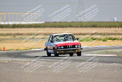 media/Sep-29-2024-24 Hours of Lemons (Sun) [[6a7c256ce3]]/Bus Stop (1145a-1215p)/